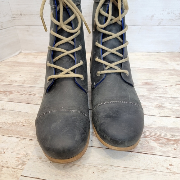 John Fluevog D-D-F-T BBC radio classic  lace up boots - Picture 7 of 15